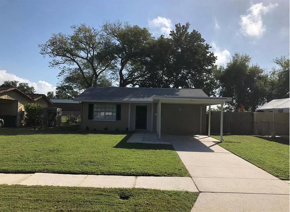 Recently Sold: $295,000 (3 beds, 1 baths, 1262 Square Feet)