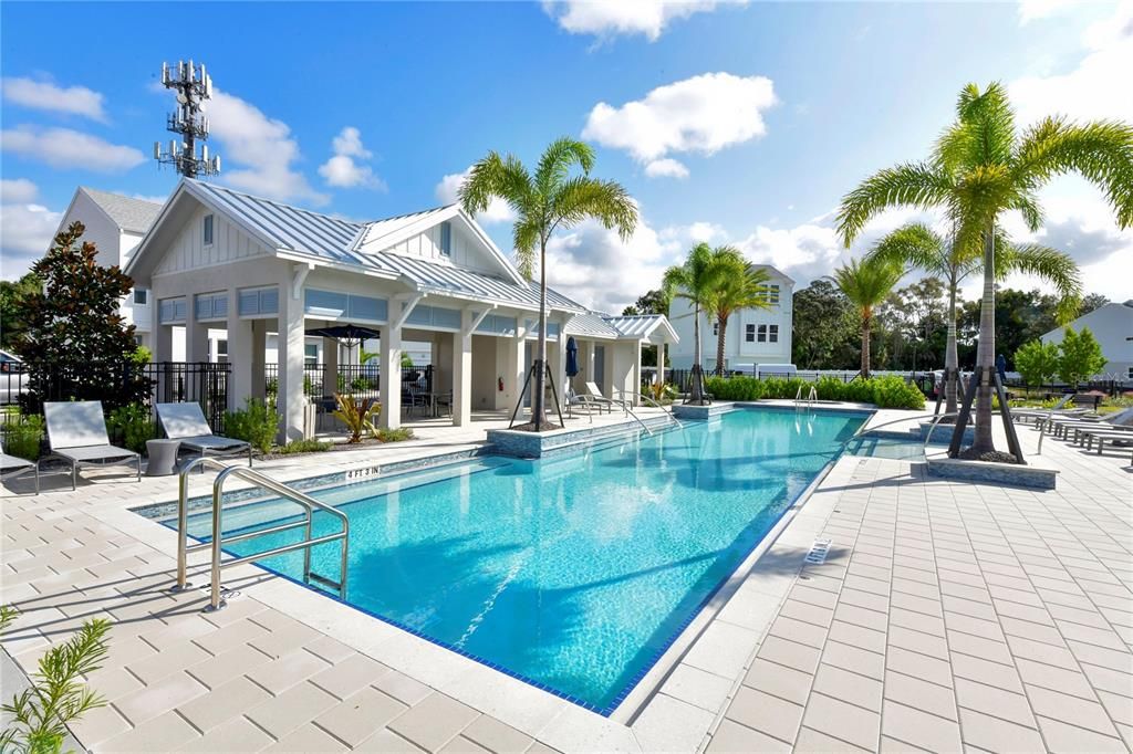 Recently Sold: $950,000 (3 beds, 3 baths, 2487 Square Feet)