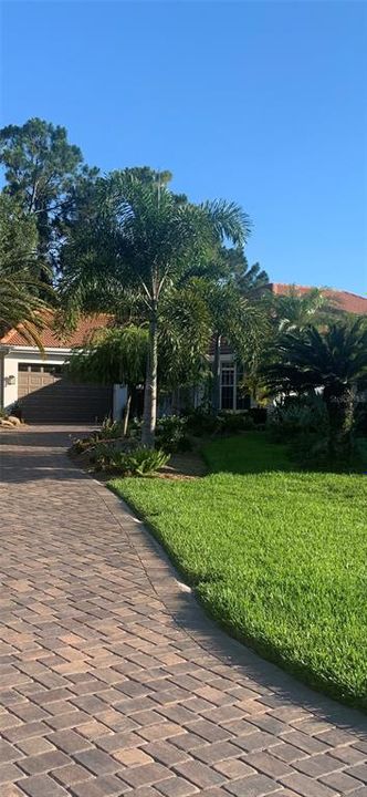 Vendido Recientemente: $874,000 (3 camas, 2 baños, 2073 Pies cuadrados)