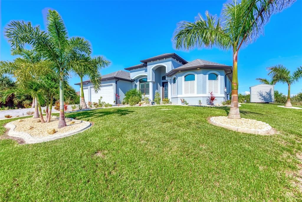 Recently Sold: $999,900 (3 beds, 2 baths, 2107 Square Feet)