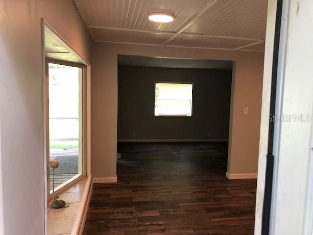 Recently Sold: $99,000 (2 beds, 1 baths, 768 Square Feet)