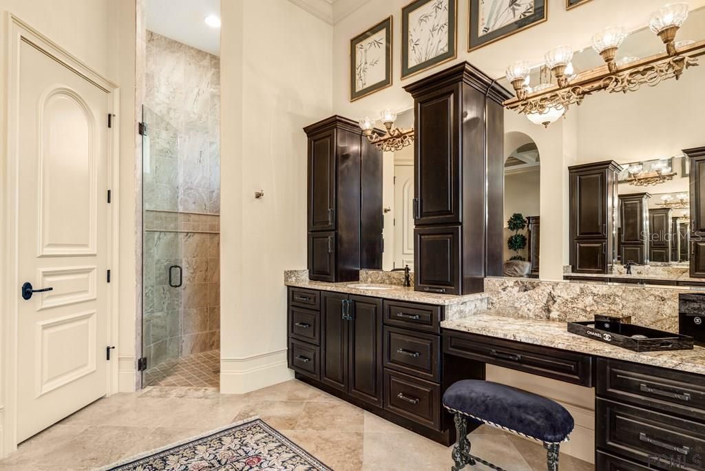 Recently Sold: $2,650,000 (3 beds, 2 baths, 4849 Square Feet)