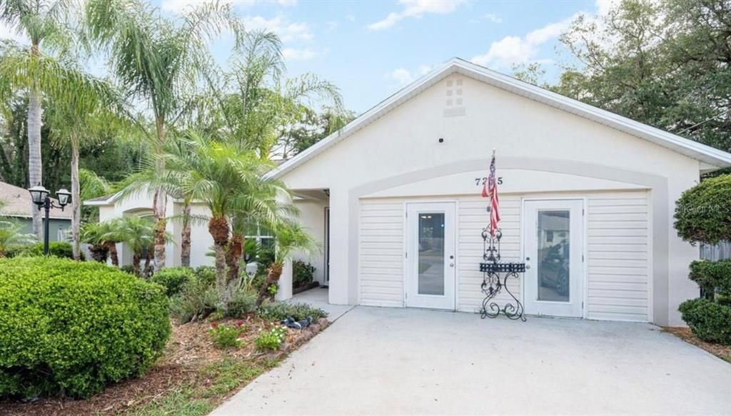 Recently Sold: $359,950 (3 beds, 2 baths, 1438 Square Feet)