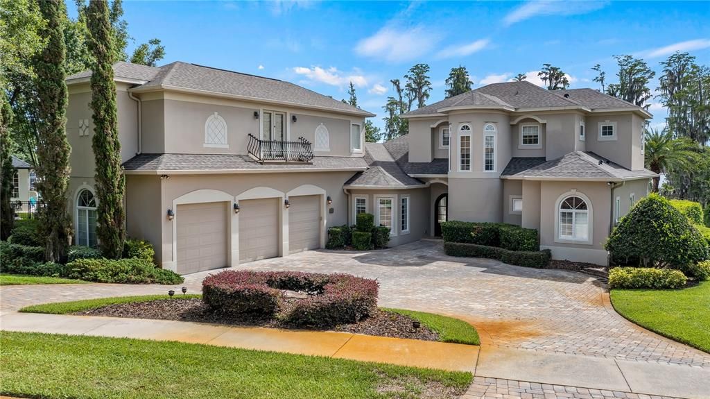 Recently Sold: $1,550,000 (5 beds, 5 baths, 4292 Square Feet)