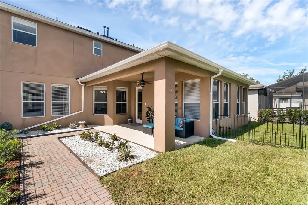 Recently Sold: $600,000 (4 beds, 3 baths, 2974 Square Feet)