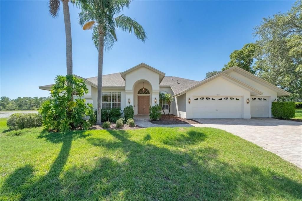 Recently Sold: $575,000 (4 beds, 3 baths, 3200 Square Feet)