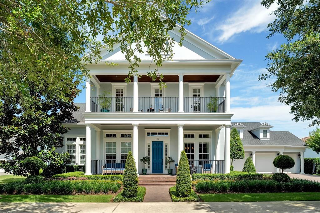 Recently Sold: $2,900,000 (5 beds, 5 baths, 5242 Square Feet)