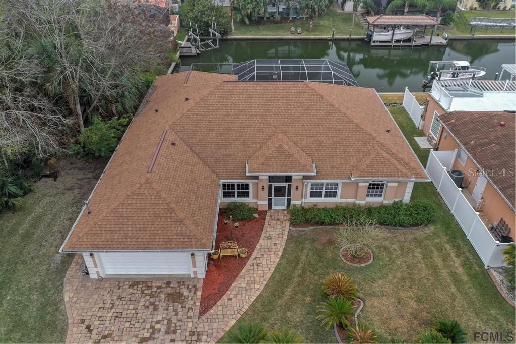 Recently Sold: $799,000 (4 beds, 2 baths, 2724 Square Feet)