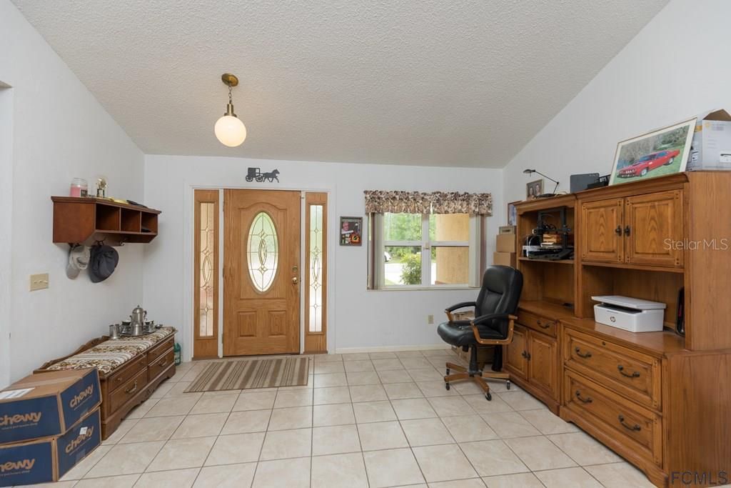 Recently Sold: $340,000 (3 beds, 2 baths, 1475 Square Feet)