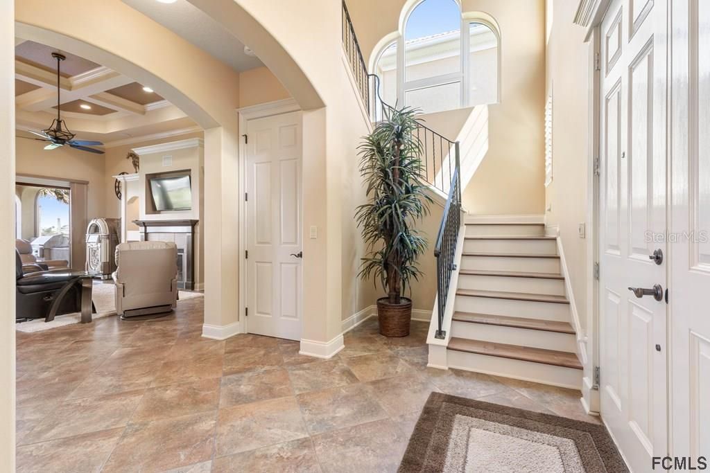 Recently Sold: $1,195,000 (3 beds, 2 baths, 3013 Square Feet)