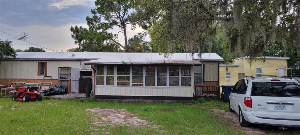 Recently Sold: $80,000 (3 beds, 2 baths, 1204 Square Feet)