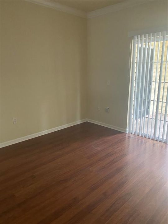Recently Rented: $1,400 (2 beds, 2 baths, 1295 Square Feet)
