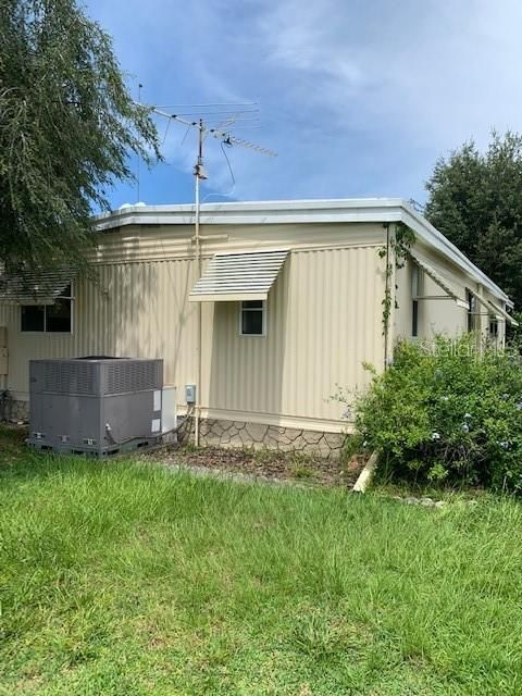 Recently Sold: $116,500 (2 beds, 2 baths, 1152 Square Feet)