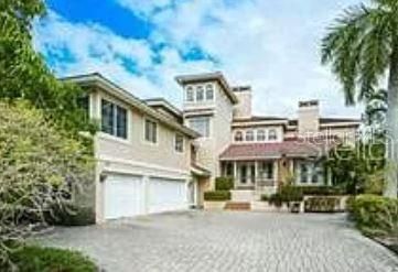 Recently Sold: $5,700,000 (3 beds, 4 baths, 5733 Square Feet)
