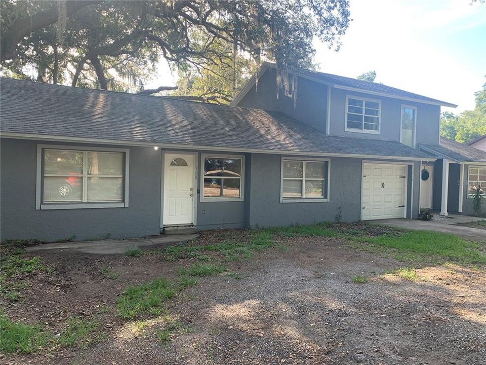 Vendido Recientemente: $450,000 (5 camas, 0 baños, 2063 Pies cuadrados)