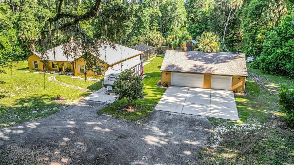 Recently Sold: $690,000 (4 beds, 3 baths, 3038 Square Feet)