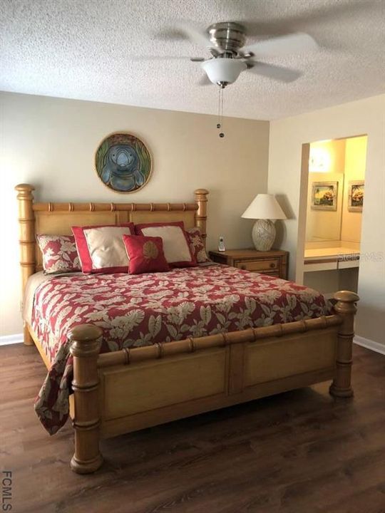 For Rent: $2,500 (3 beds, 2 baths, 1265 Square Feet)