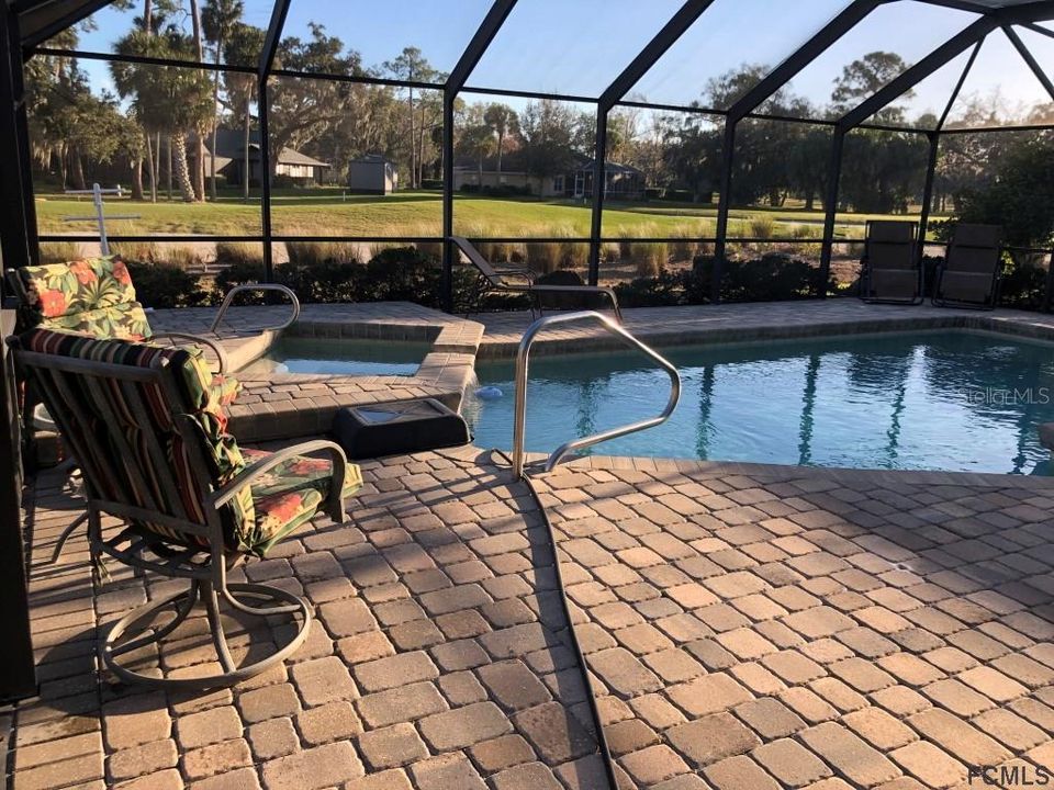 For Rent: $2,500 (3 beds, 2 baths, 1265 Square Feet)