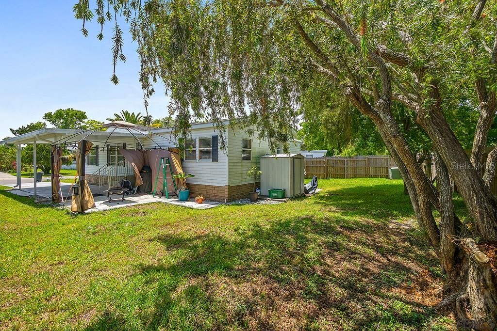 Recently Sold: $225,000 (3 beds, 2 baths, 1188 Square Feet)