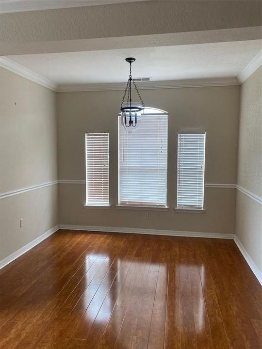 Recently Rented: $2,100 (2 beds, 2 baths, 1443 Square Feet)