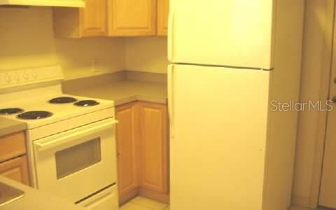 Recently Rented: $875 (3 beds, 2 baths, 1150 Square Feet)