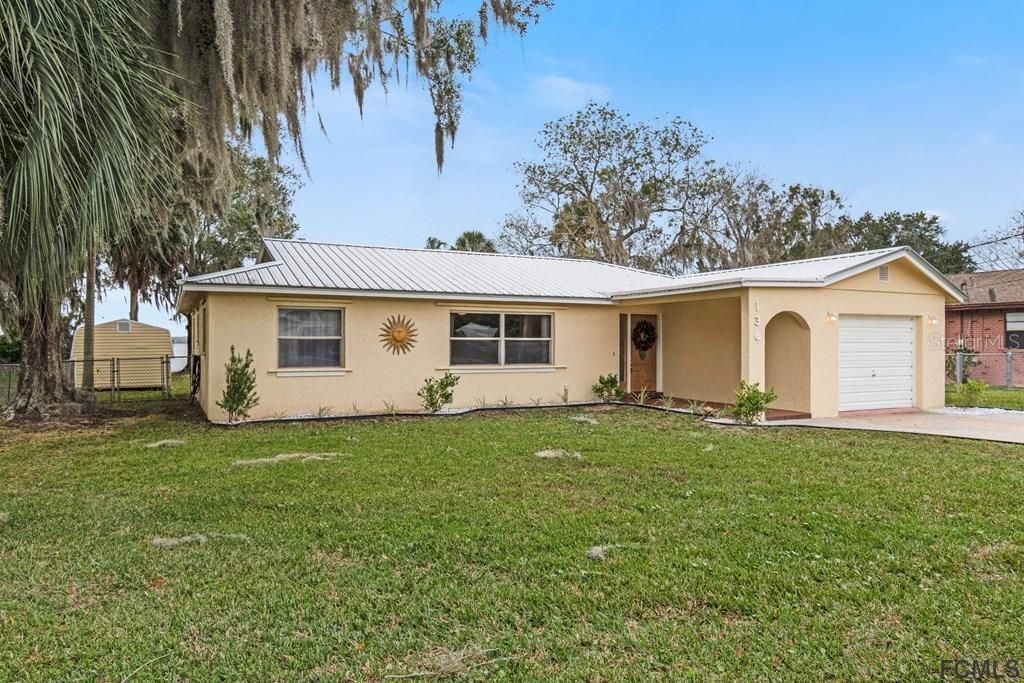 Recently Sold: $294,000 (3 beds, 2 baths, 1284 Square Feet)