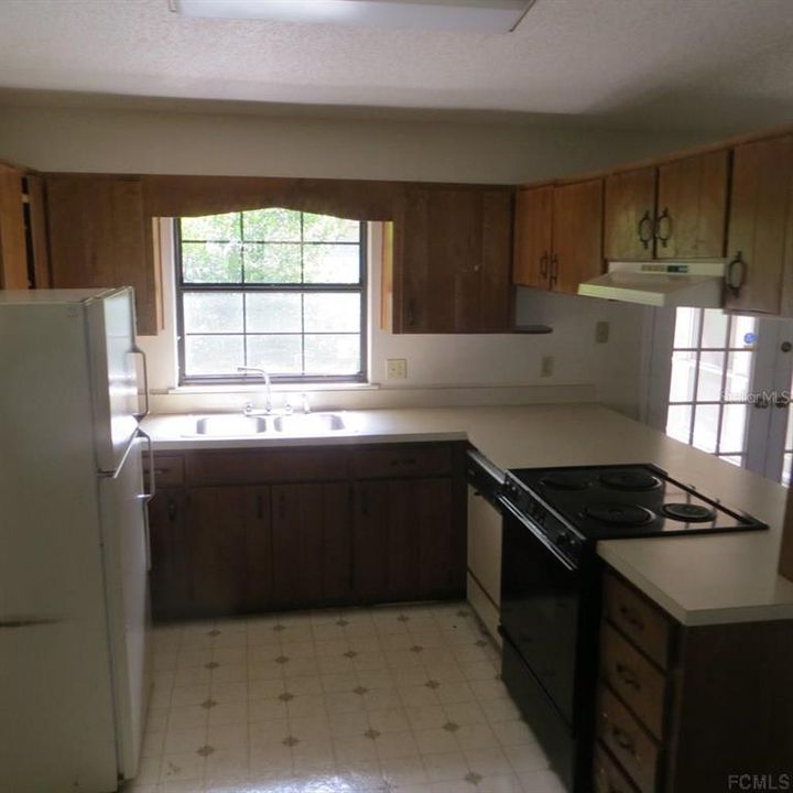 Recently Sold: $67,450 (3 beds, 2 baths, 1400 Square Feet)