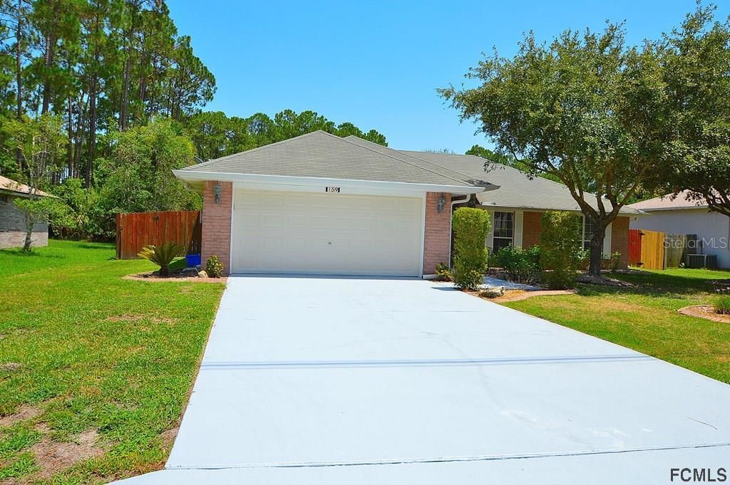 Recently Sold: $215,000 (4 beds, 2 baths, 1746 Square Feet)