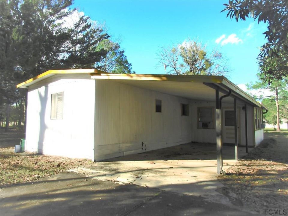Recently Sold: $85,900 (2 beds, 1 baths, 948 Square Feet)