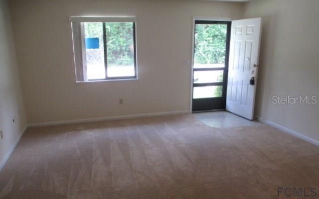 Recently Rented: $875 (1 beds, 1 baths, 762 Square Feet)