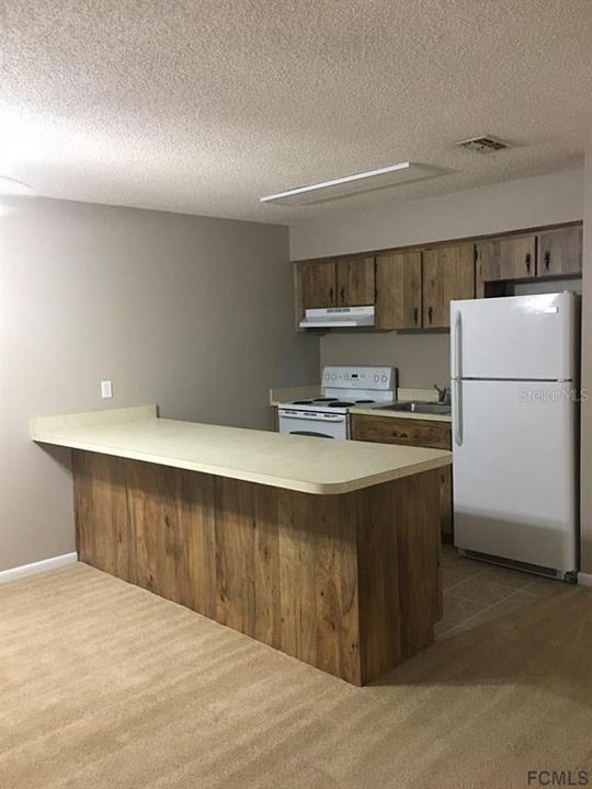 Recently Rented: $875 (1 beds, 1 baths, 762 Square Feet)