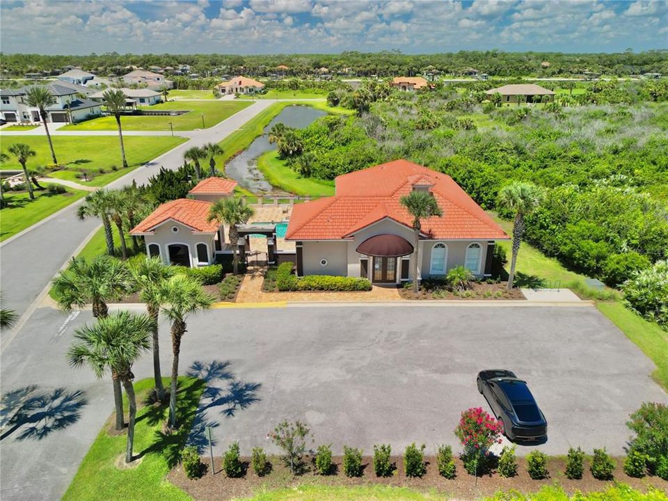На продажу: $364,000 (0.20 acres)
