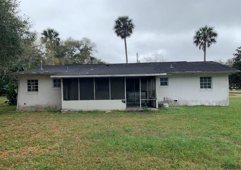 Recently Sold: $74,900 (3 beds, 2 baths, 1262 Square Feet)