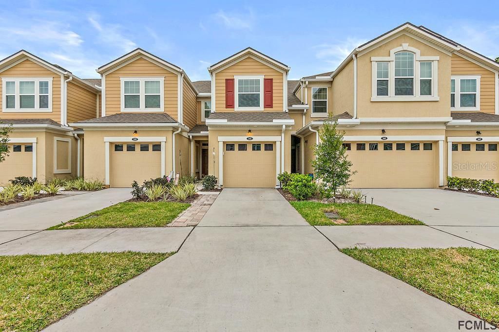 Recently Sold: $228,000 (3 beds, 2 baths, 1476 Square Feet)