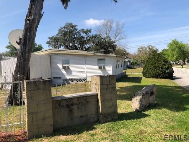 Recently Sold: $62,000 (1 beds, 2 baths, 1080 Square Feet)