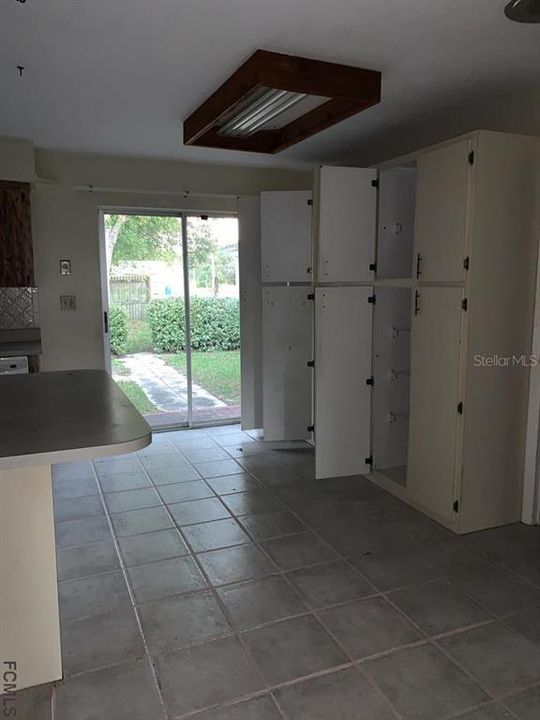 Vendido Recientemente: $78,000 (2 camas, 2 baños, 1350 Pies cuadrados)