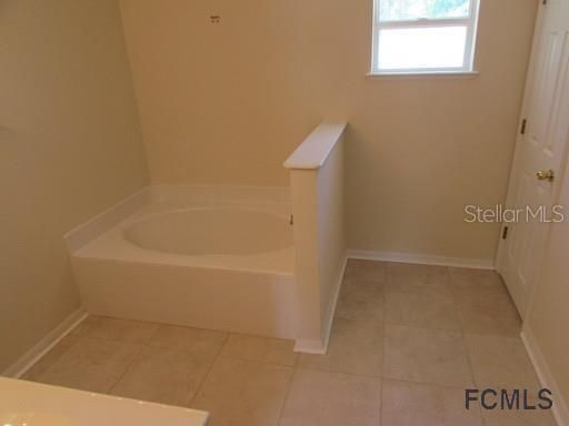 Недавно арендовано: $1,500 (4 спален, 2 ванн, 2095 Квадратных фут)