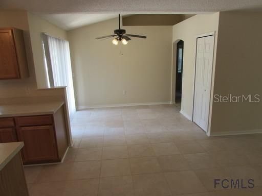 Recently Rented: $1,500 (4 beds, 2 baths, 2095 Square Feet)