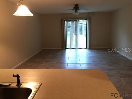 Recently Rented: $875 (1 beds, 1 baths, 781 Square Feet)