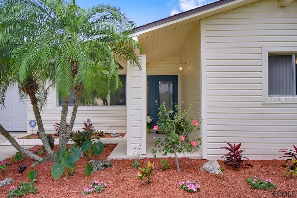 Recently Sold: $175,000 (2 beds, 2 baths, 1276 Square Feet)