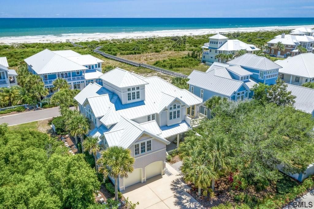 Recently Sold: $1,000,000 (4 beds, 3 baths, 4130 Square Feet)