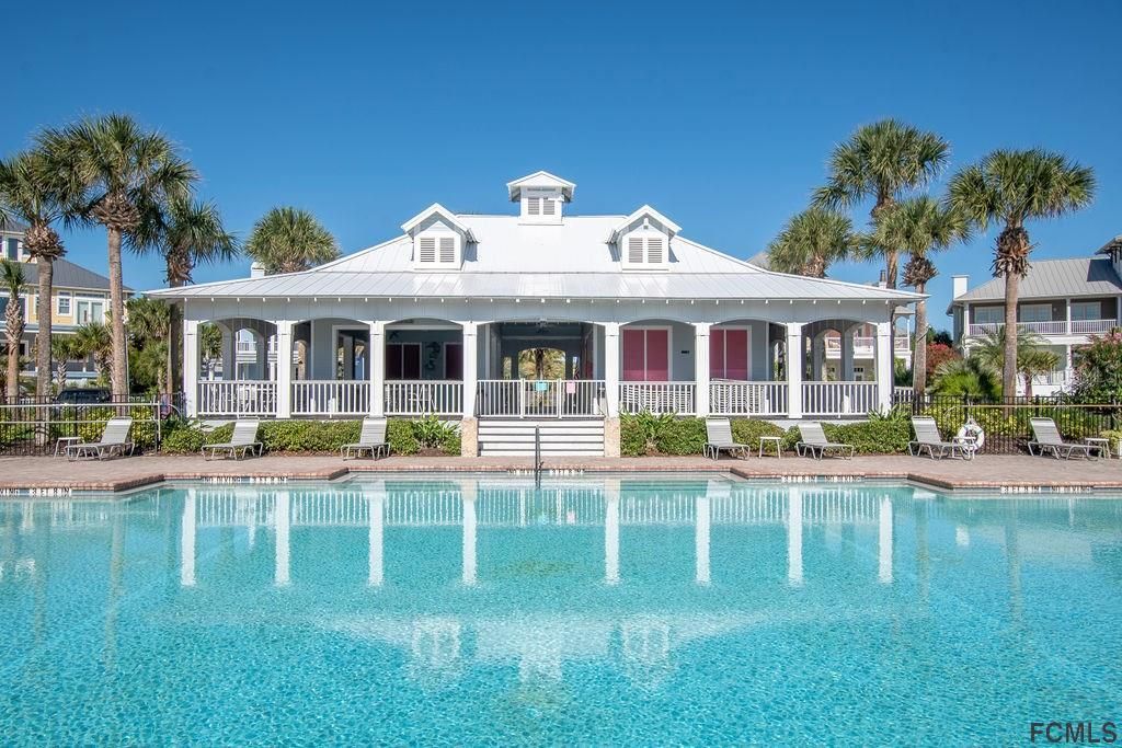 Recently Sold: $1,000,000 (4 beds, 3 baths, 4130 Square Feet)