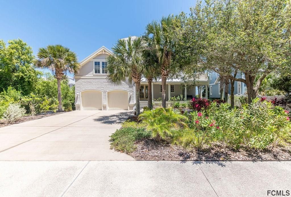 Recently Sold: $1,000,000 (4 beds, 3 baths, 4130 Square Feet)