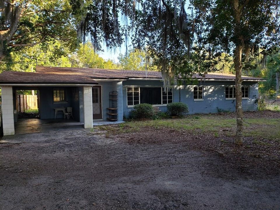 Recently Sold: $120,000 (5 beds, 3 baths, 1630 Square Feet)