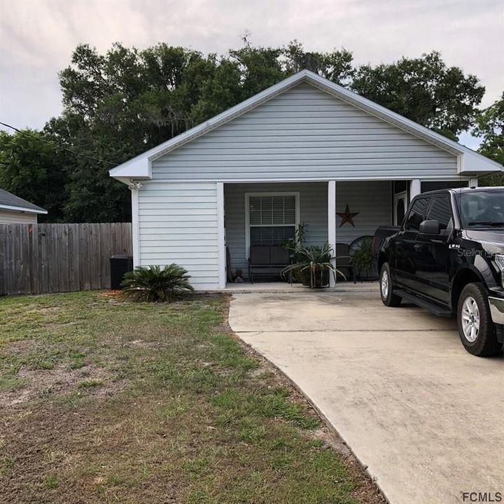 Recently Sold: $175,000 (3 beds, 2 baths, 1256 Square Feet)