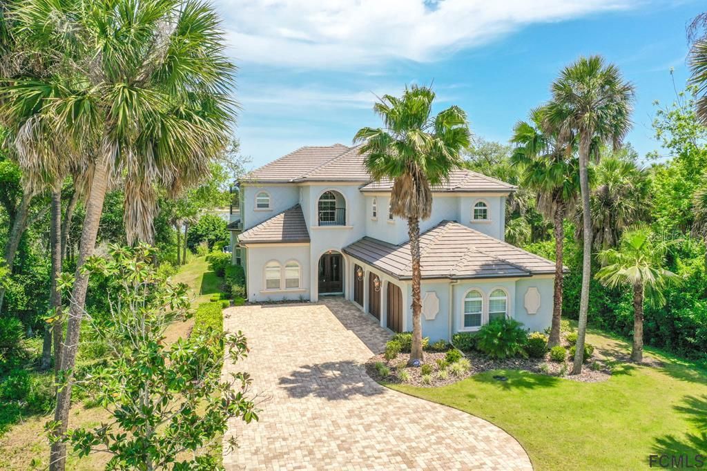 Recently Sold: $1,280,000 (5 beds, 5 baths, 5562 Square Feet)