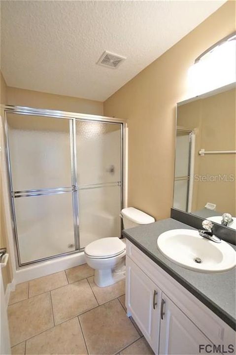 最近租的: $1,350 (4 贝兹, 2 浴室, 1490 平方英尺)