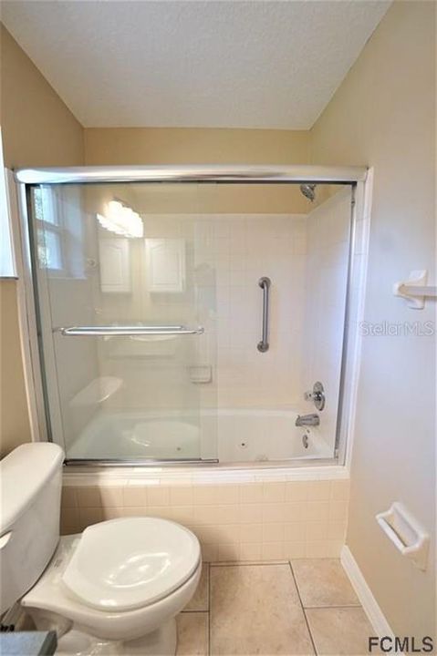 最近租的: $1,350 (4 贝兹, 2 浴室, 1490 平方英尺)