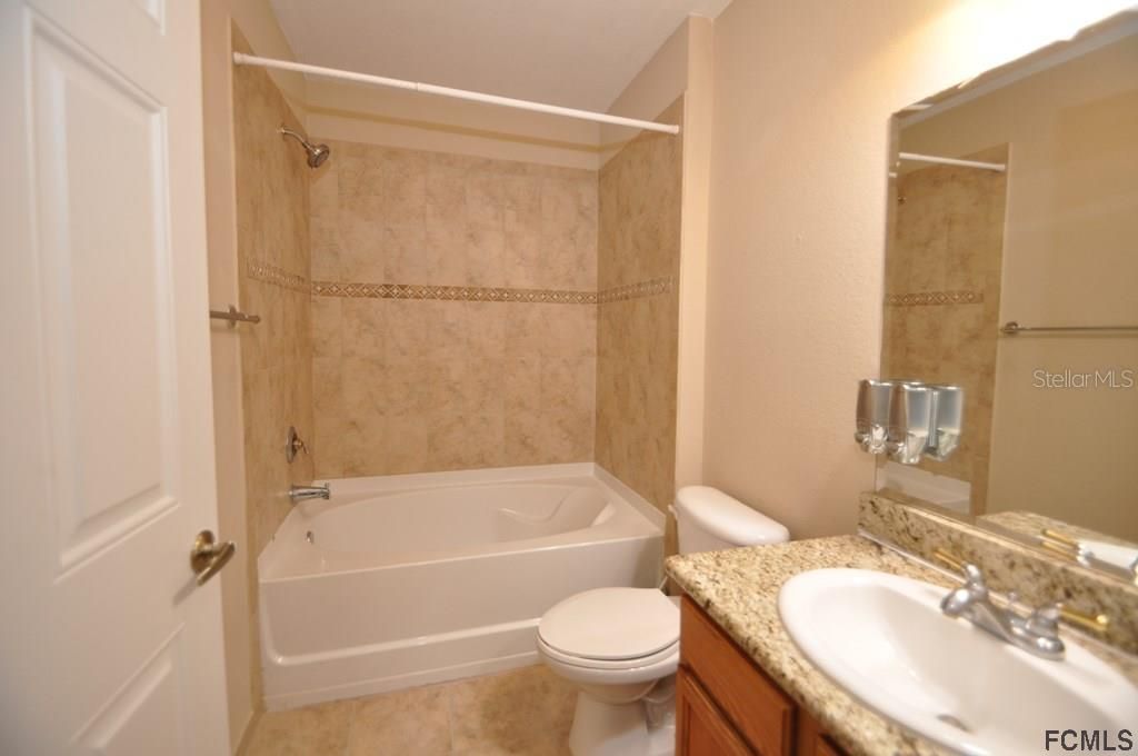 最近租的: $1,100 (2 贝兹, 2 浴室, 1035 平方英尺)