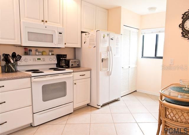 Recently Sold: $659,000 (2 beds, 2 baths, 1440 Square Feet)